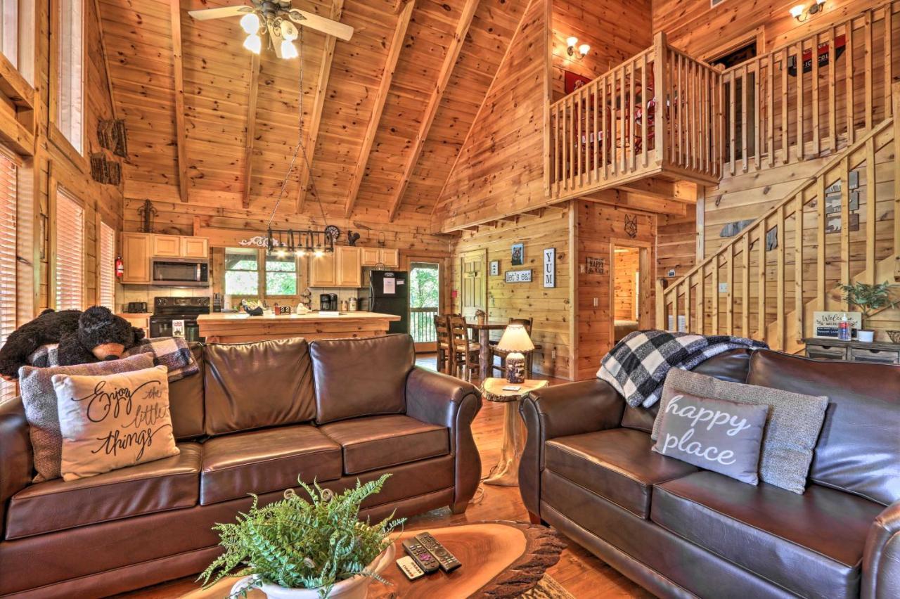 Sevierville Cabin With Deck Minutes To Pigeon Forge Екстер'єр фото