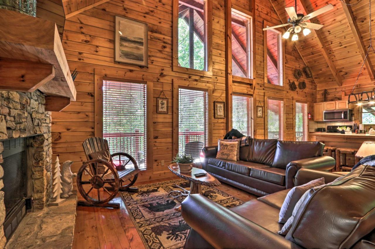 Sevierville Cabin With Deck Minutes To Pigeon Forge Екстер'єр фото