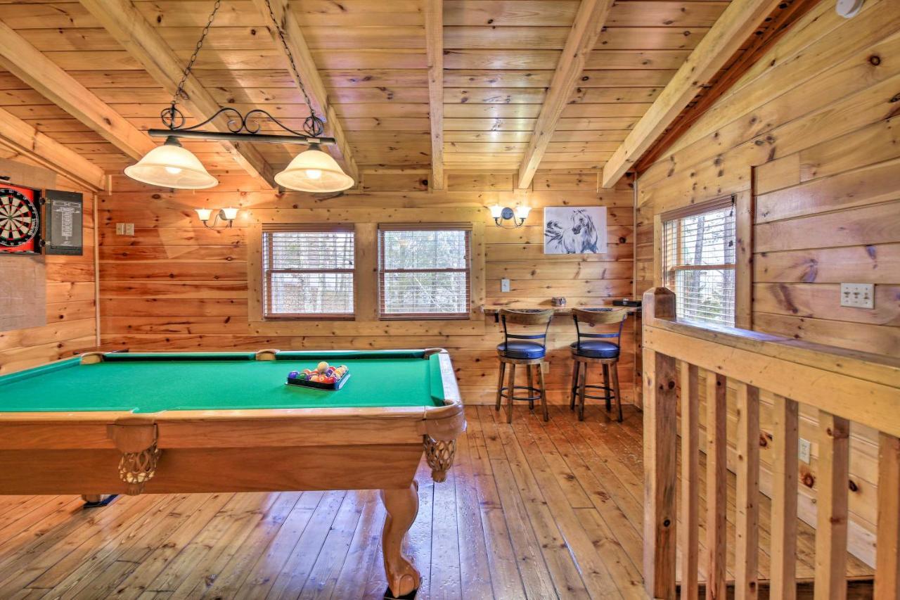 Sevierville Cabin With Deck Minutes To Pigeon Forge Екстер'єр фото