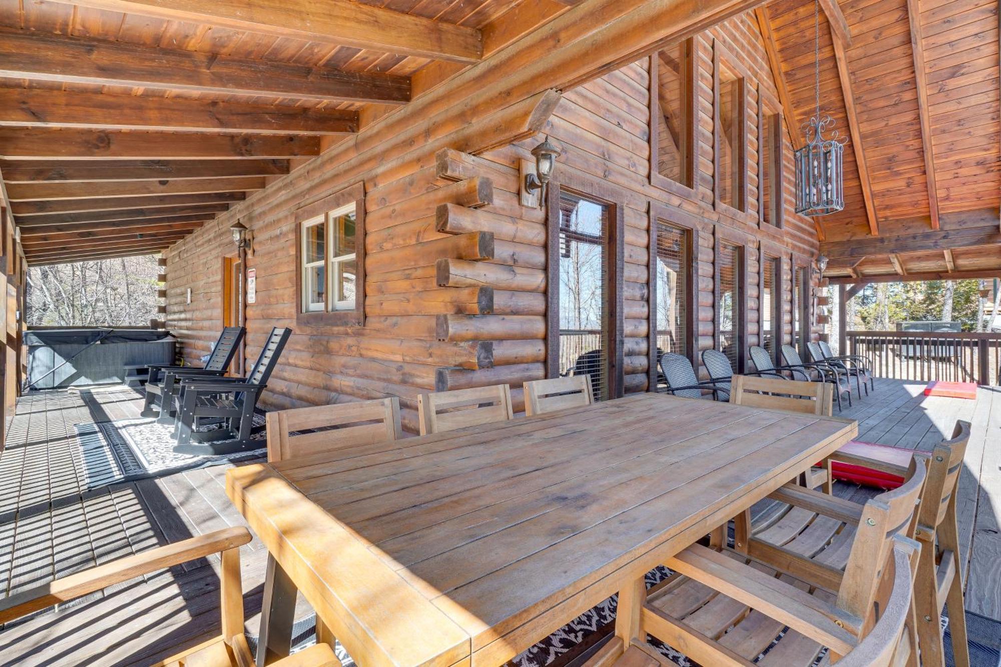 Sevierville Cabin With Deck Minutes To Pigeon Forge Екстер'єр фото